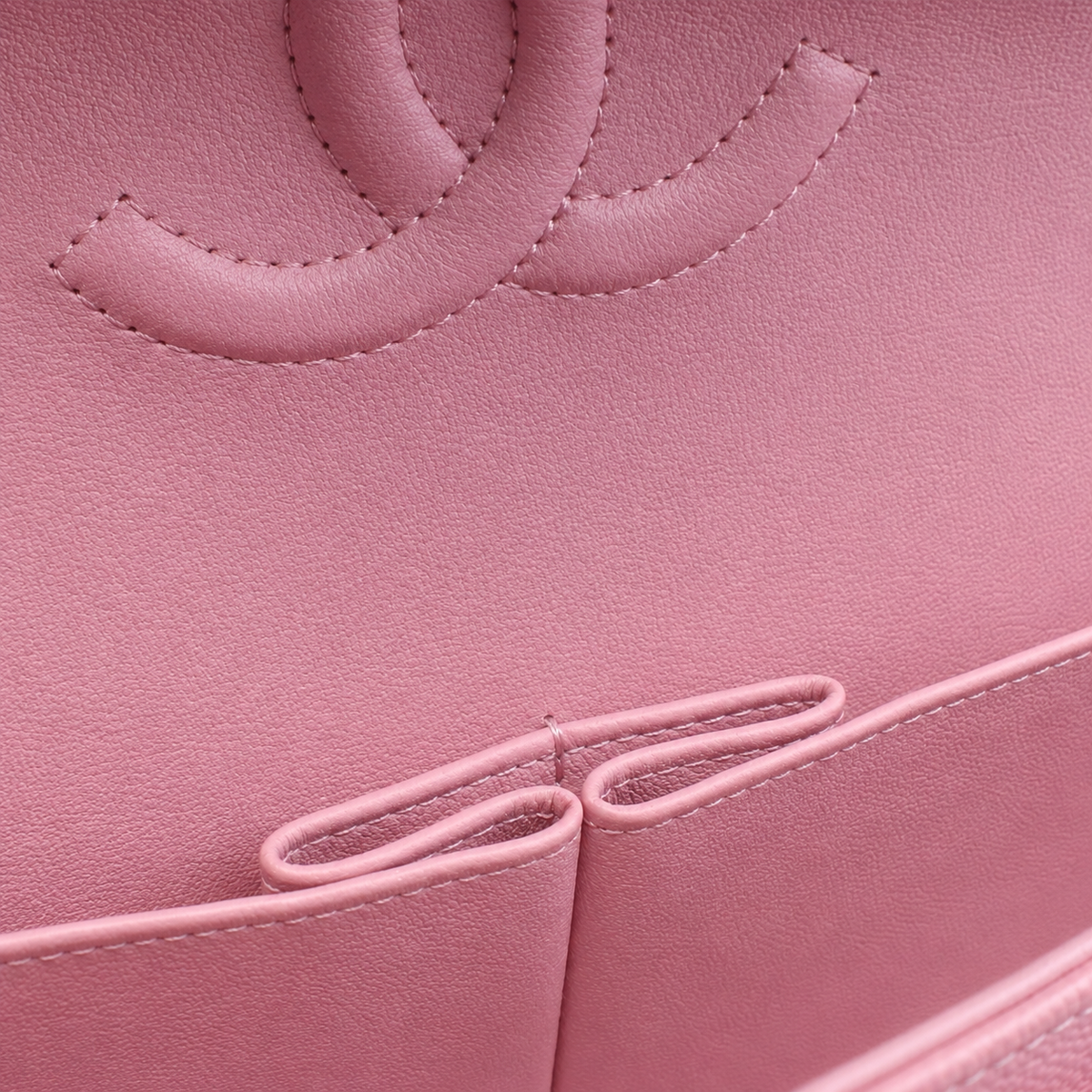 Effortless Elegance Shoulder Bag